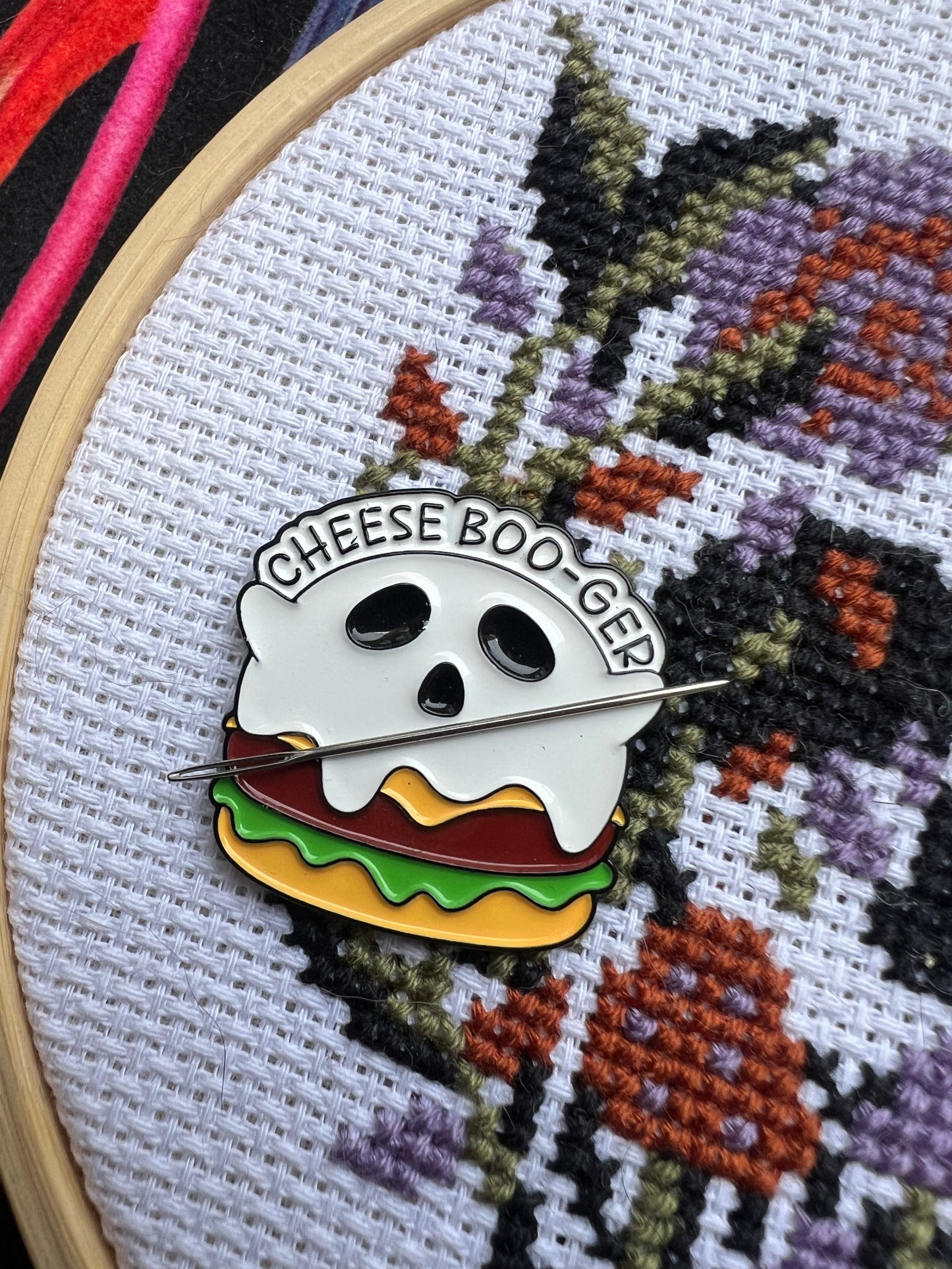 Cheese Boo-ger magnetic needle minder