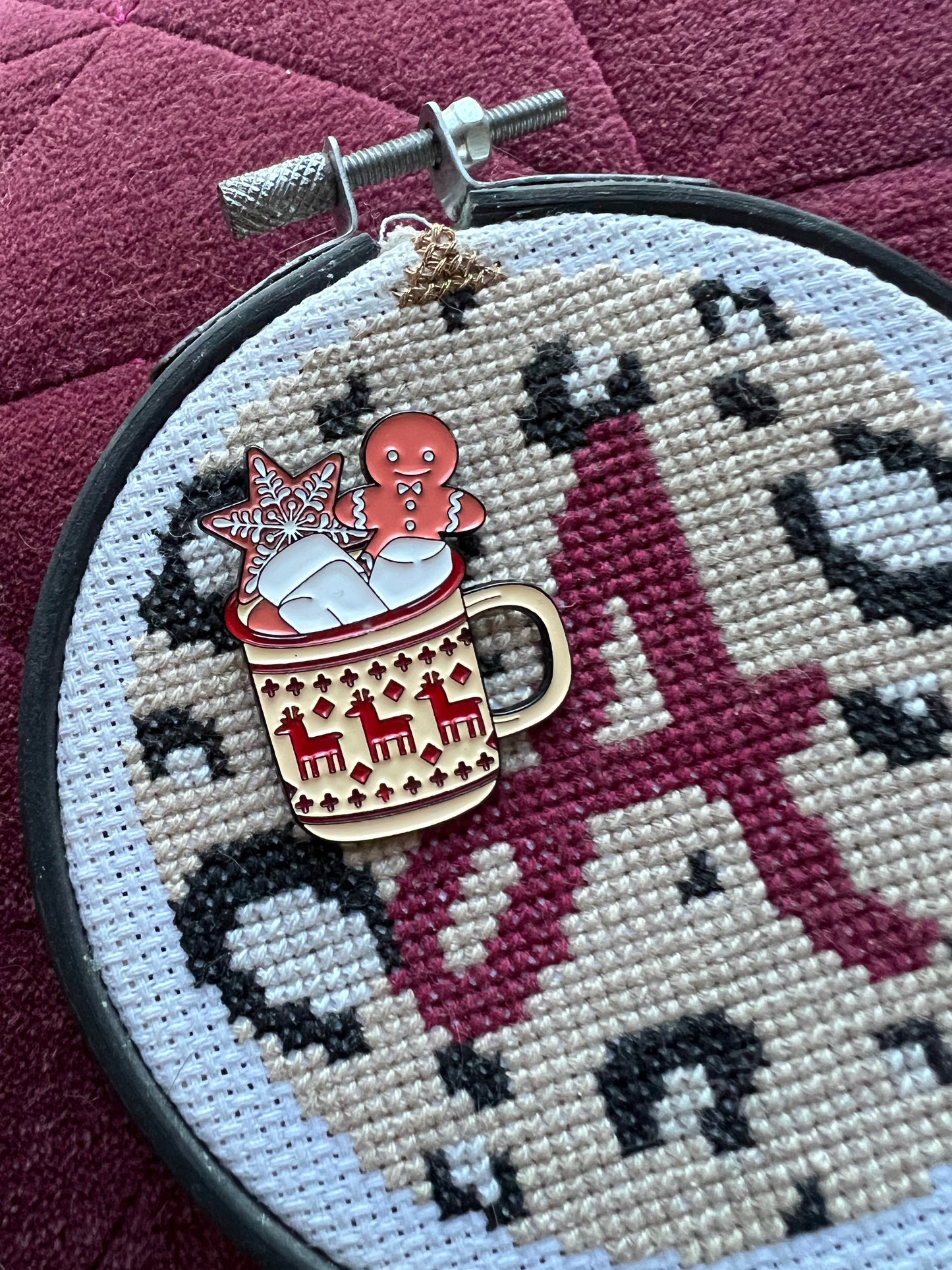 Christmas Gingerbread magnetic needle minder