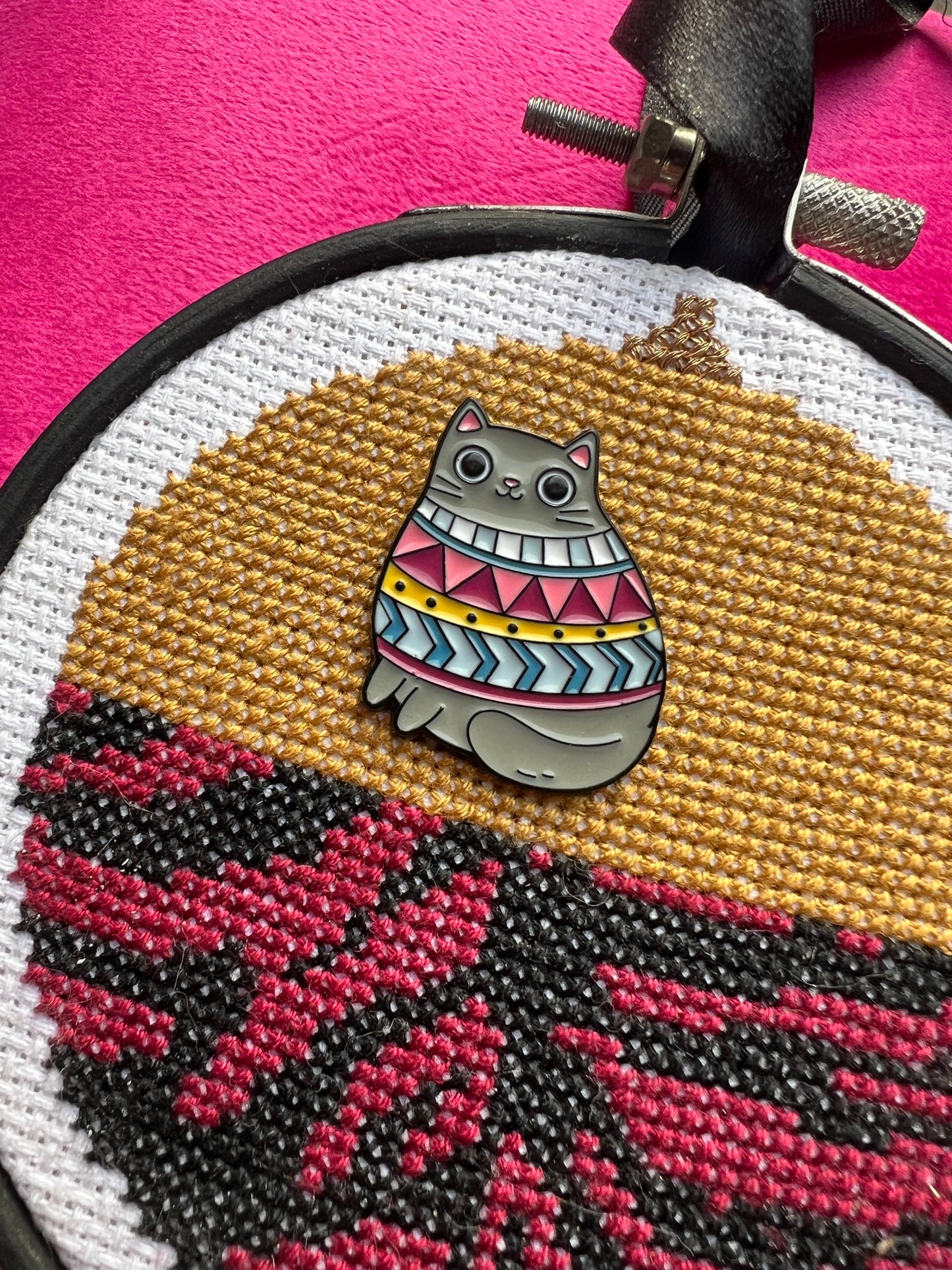 Christmas Jumper Cat magnetic needle minder