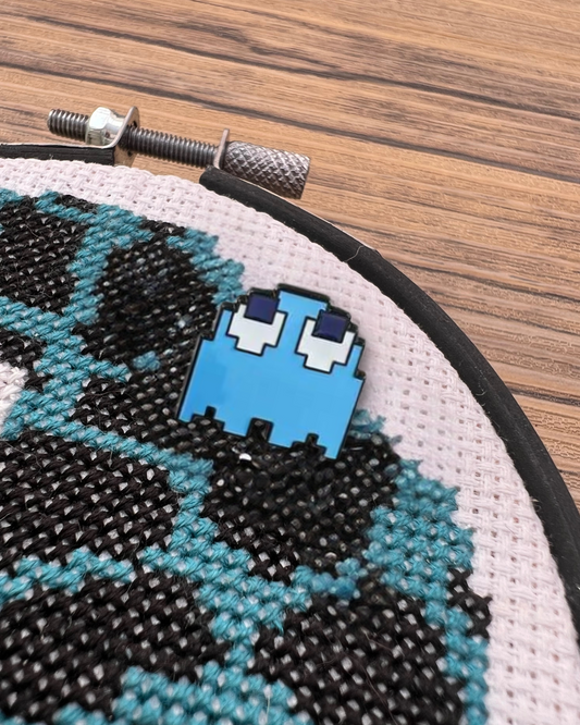 Pac-Man Blue Ghost needle minder