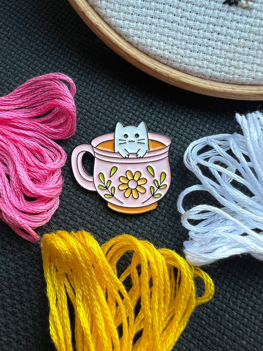 Cat in a Cup magnetic needle minder