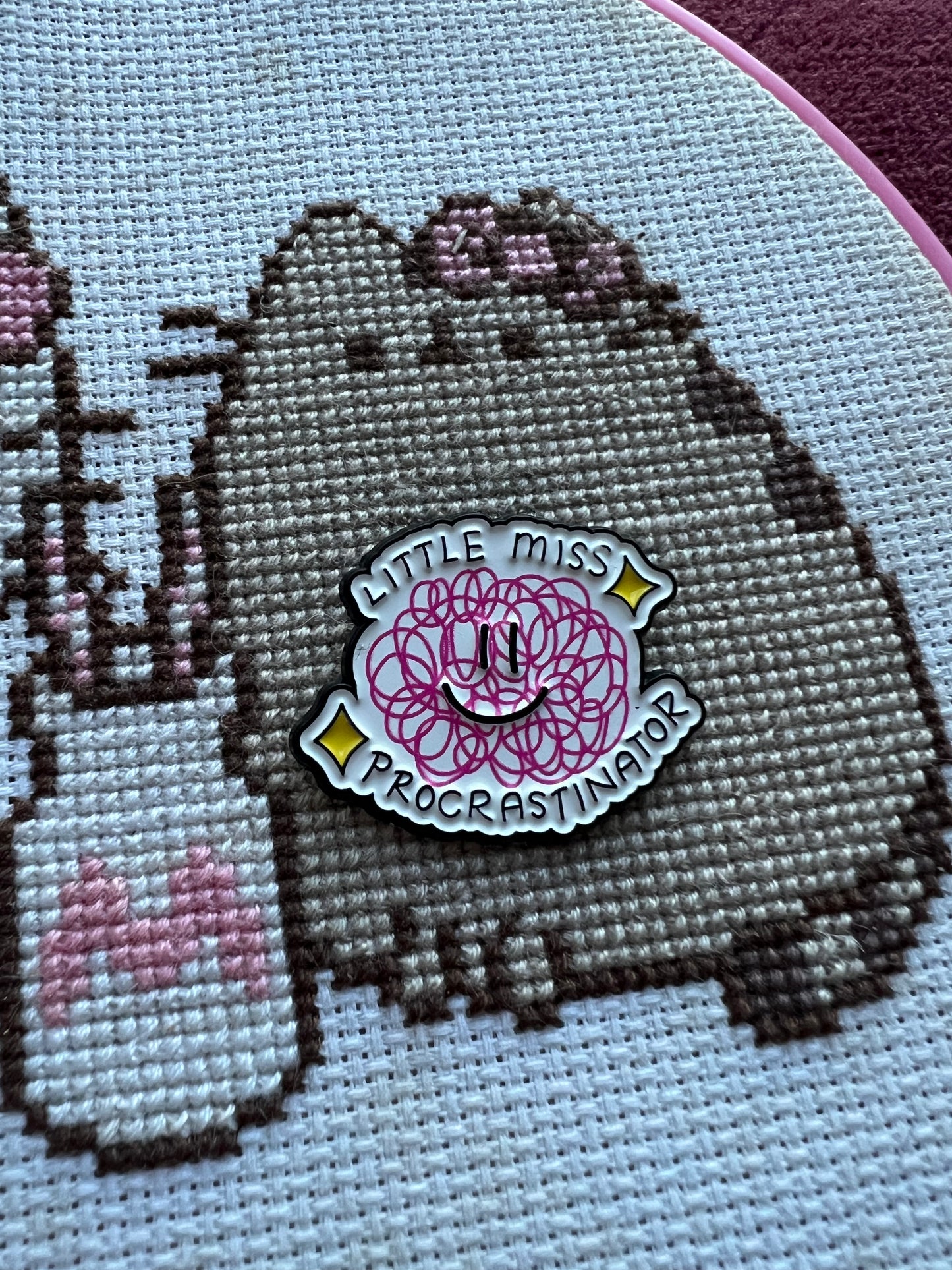 Little Miss Procrastinator magnetic needle minder