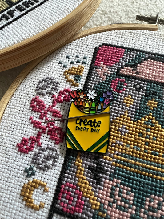 Create Every Day magnetic needle minder