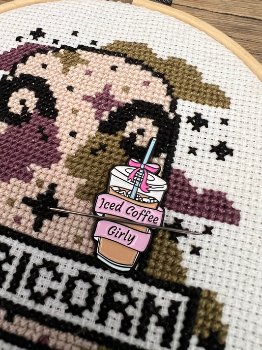 Iced Coffee Girly magnetic needle minder