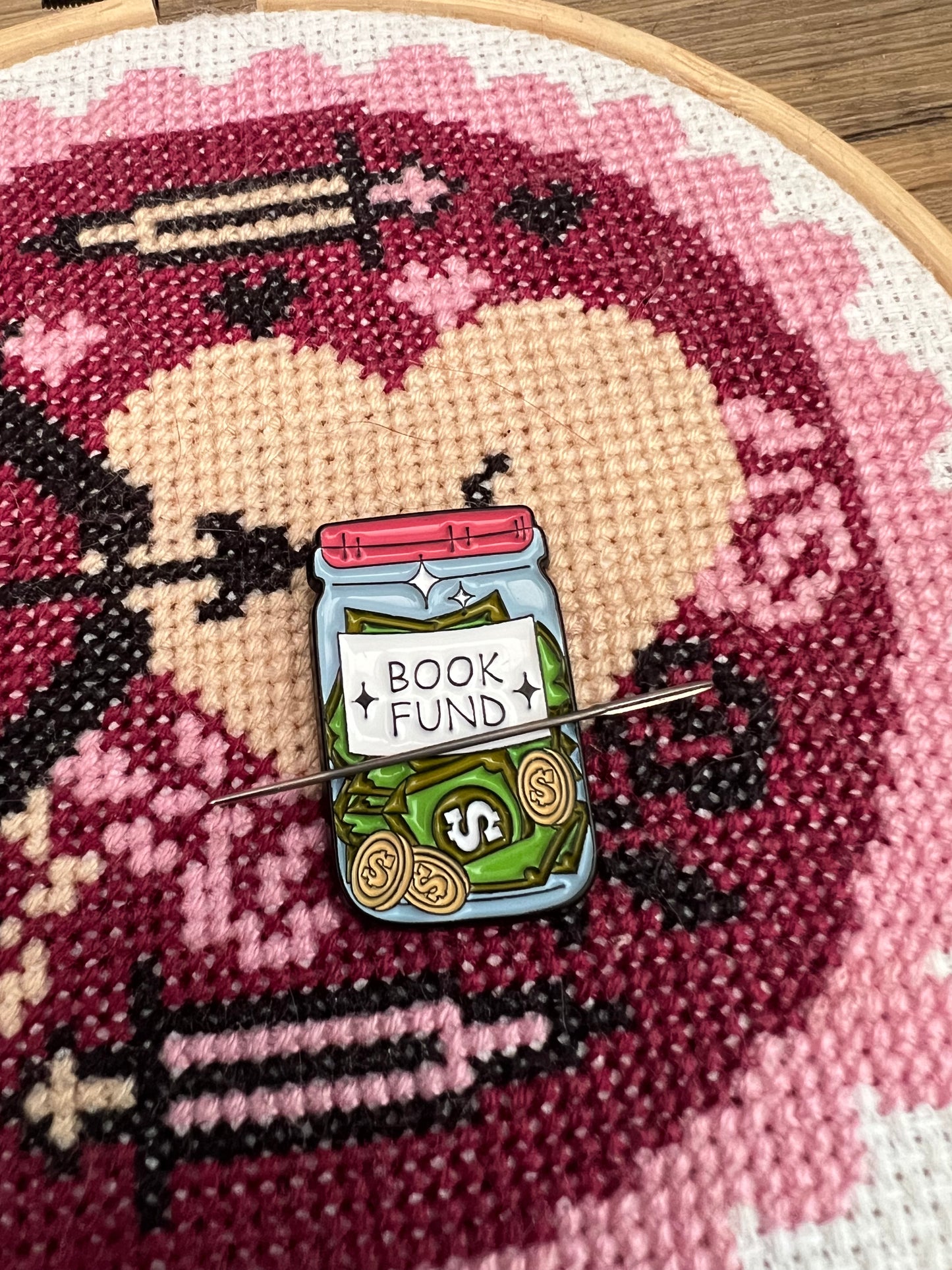 Book Fund magnetic needle minder