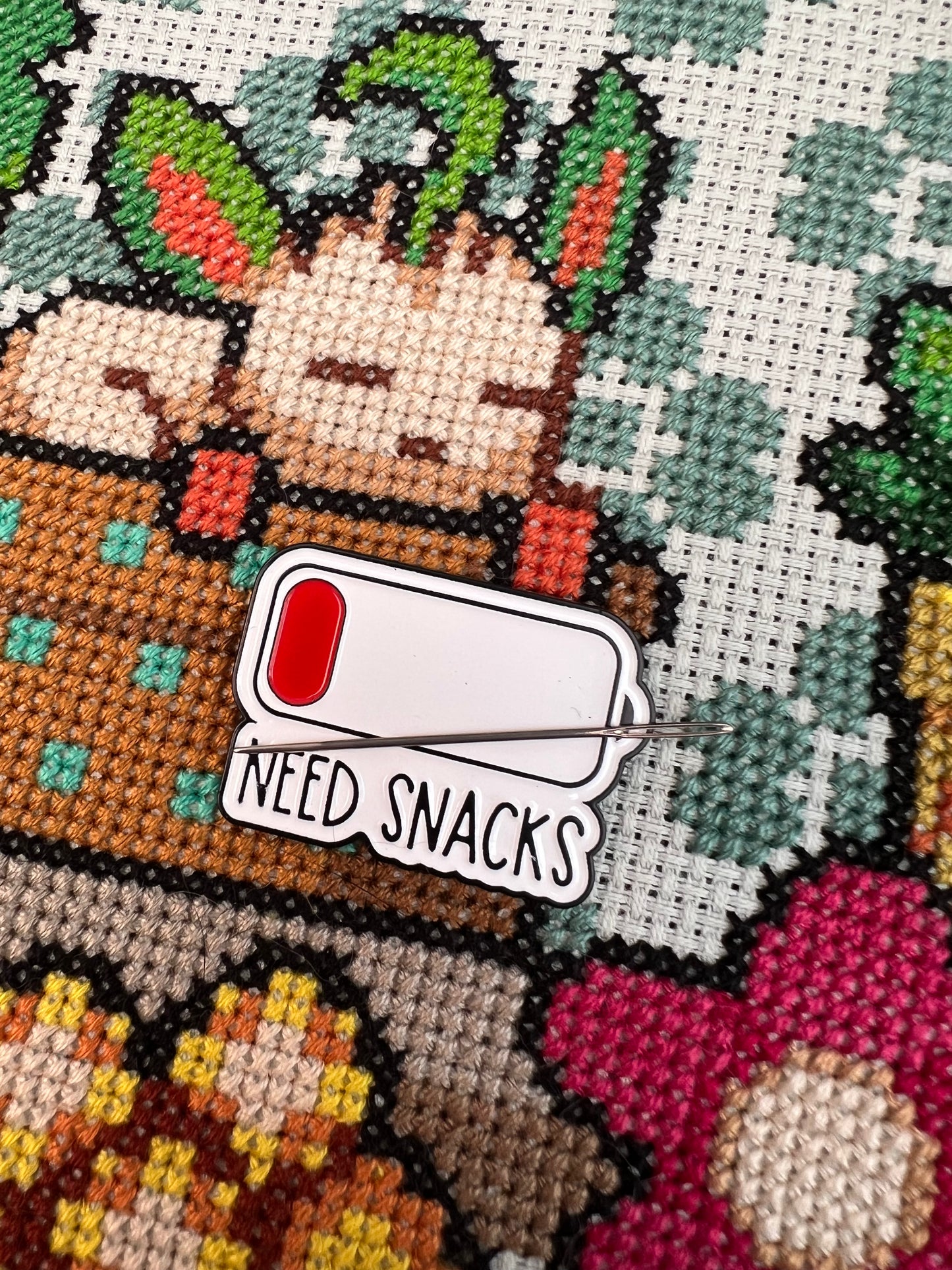 Need Snacks magnetic needle minder